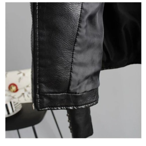 🌟Host Picks🌟 JAPANESE STYLE FLOWER EMBROIDERED FAUX - Picture 3 of 7